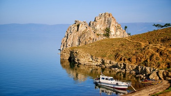 Листвянка или Слюдянка: какие места Байкала предпочитают туристы